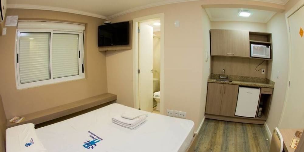 Hotel Goncalves- Proximo A Santa Casa De Porto Alegre Buitenkant foto