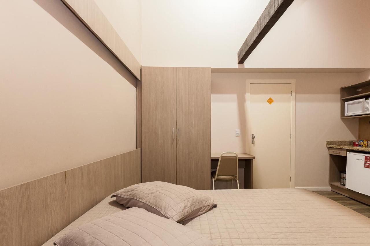 Hotel Goncalves- Proximo A Santa Casa De Porto Alegre Buitenkant foto